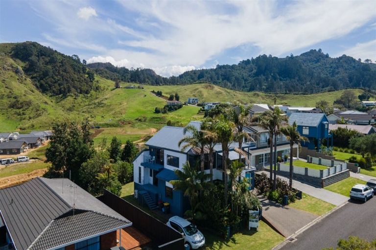 Photo of property in 11 Mayor View Terrace, Waihi Beach, 3611