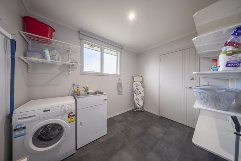 Photo of property in 25 Motu-au Close, Manapouri, 9679