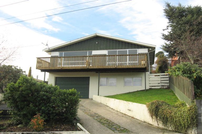 Photo of property in 11 Mercer Street, Kenmure, Dunedin, 9011