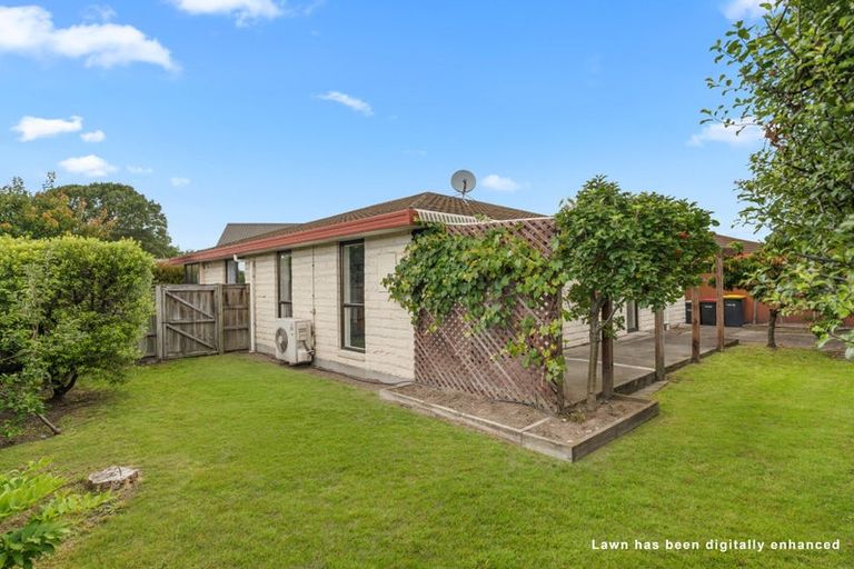 Photo of property in 1/267 Sawyers Arms Road, Bishopdale, Christchurch, 8053