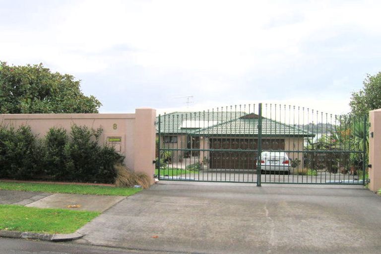 Photo of property in 8 Lilford Place, Half Moon Bay, Auckland, 2012