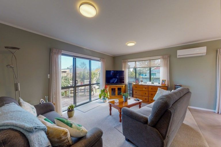 Photo of property in 9b Walton Place, Ngatea, 3503