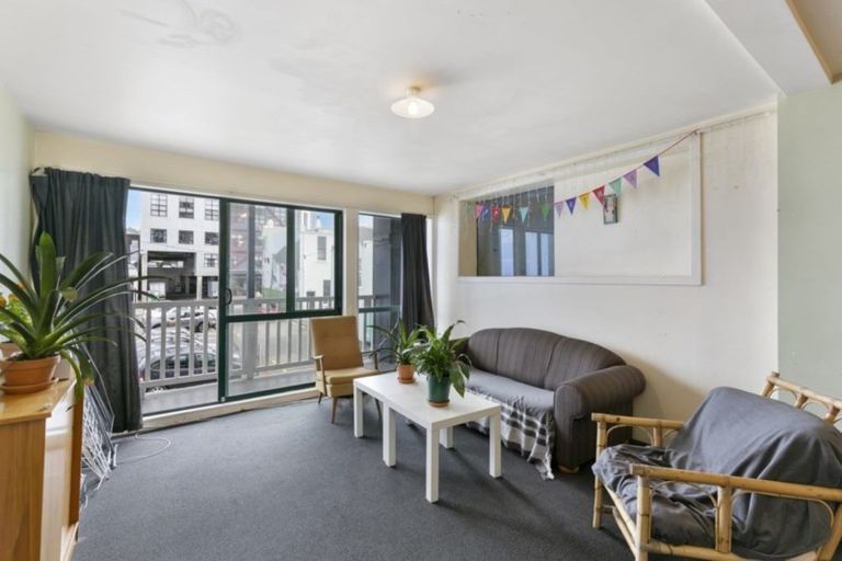 Photo of property in 5/5 Hopper Street, Mount Cook, Wellington, 6011