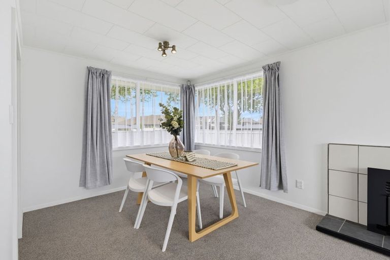 Photo of property in 52 Claridges Road, Casebrook, Christchurch, 8051