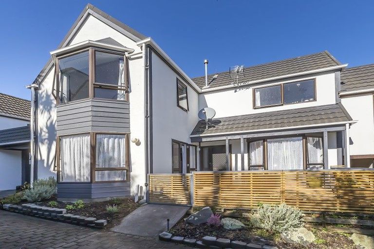 Photo of property in 3/115 Owen Street, Newtown, Wellington, 6021