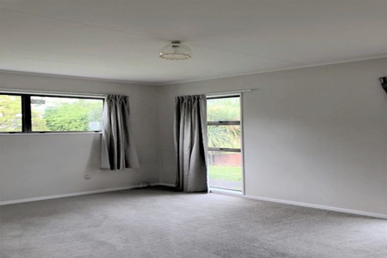 Photo of property in 55 Meadowvale Drive, Levin, 5510