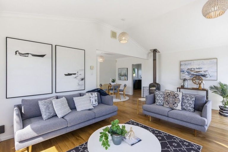 Photo of property in 7 Whyte Street, Paraparaumu Beach, Paraparaumu, 5032