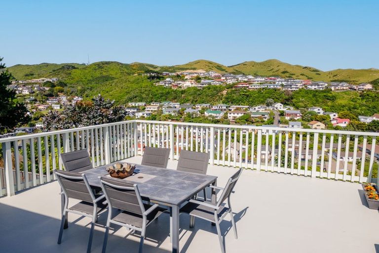 Photo of property in 24 Rossport Street, Johnsonville, Wellington, 6037