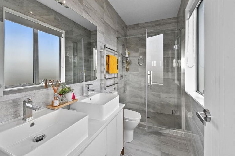 Photo of property in 16 Wingfield Road, Pokeno, 2402