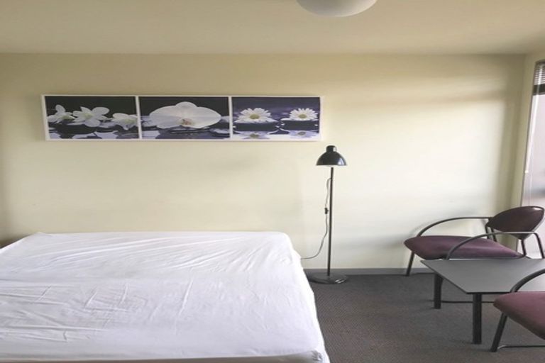 Photo of property in Southern Cross Apartments, 508/35 Abel Smith Street, Te Aro, Wellington, 6011