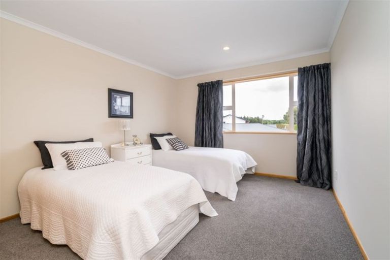 Photo of property in 9 Huntly Road, Outram, 9019