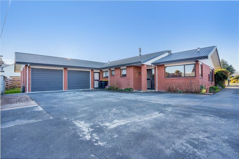 Photo of property in 35 Anne Street, Winton, 9720