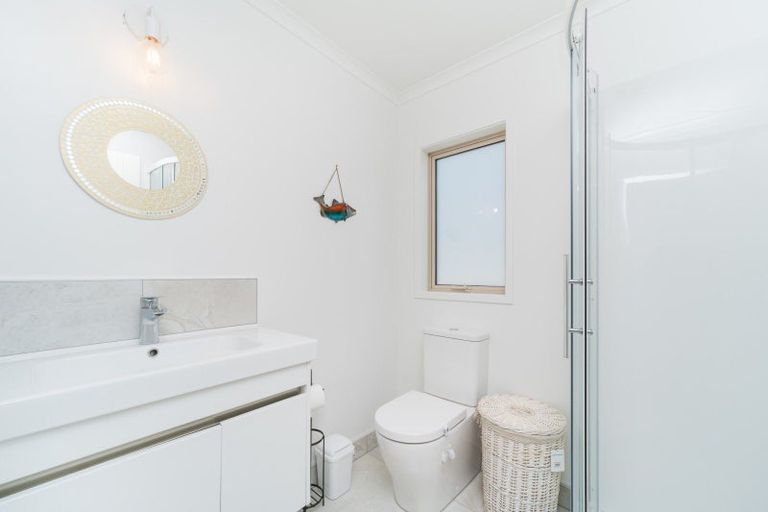 Photo of property in 6 Silkwood Place, Fitzherbert, Palmerston North, 4410