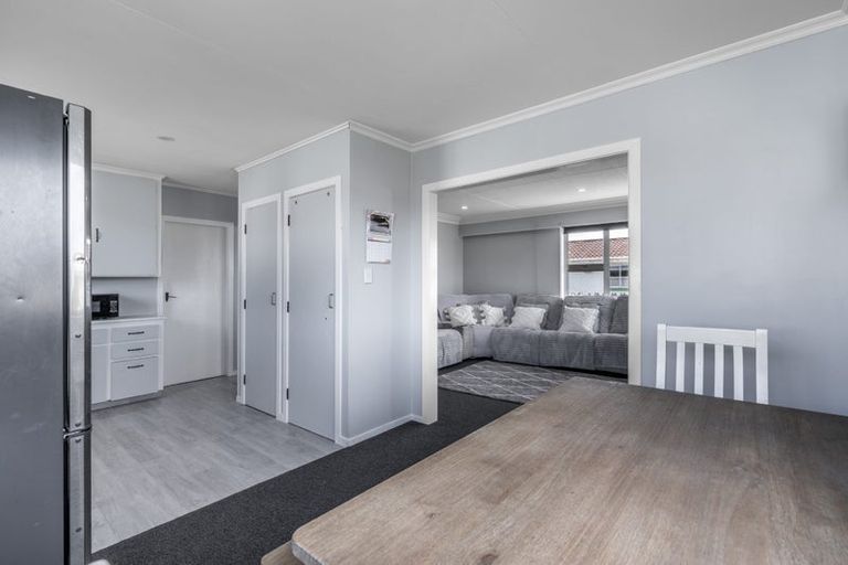 Photo of property in 24 Argyle Street, Kew, Invercargill, 9812