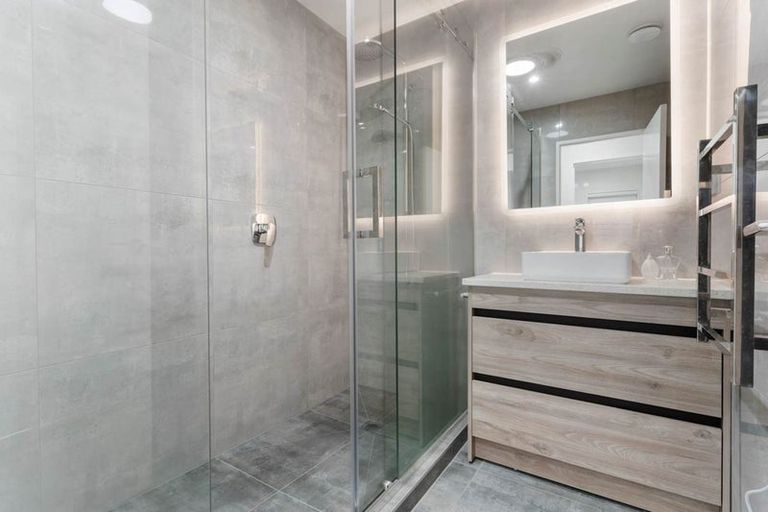 Photo of property in 82 Joseph Street, Flat Bush, Auckland, 2019