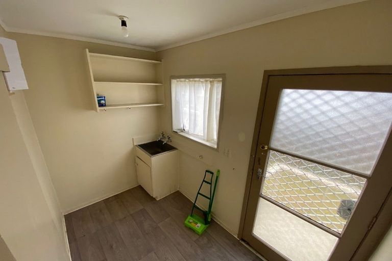 Photo of property in 298 Bucklands Beach Road, Bucklands Beach, Auckland, 2012