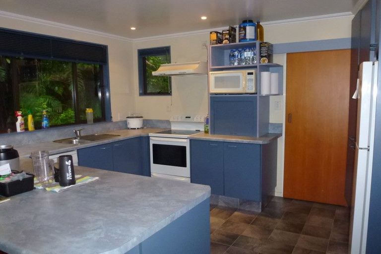 Photo of property in 30 Stanton Crescent, Karoro, Greymouth, 7805