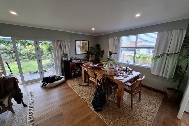 Photo of property in 6 Blackmore Street, Lynmouth, New Plymouth, 4310