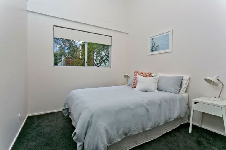 Photo of property in 79 Hadfield Street, Beach Haven, Auckland, 0626
