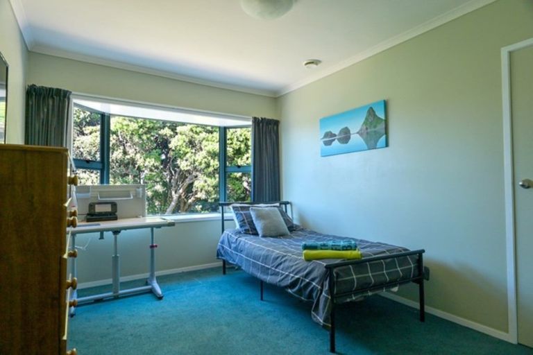 Photo of property in 107 Tireti Road, Titahi Bay, Porirua, 5022