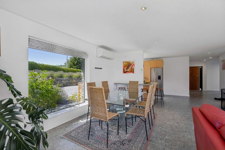 Photo of property in 314 Beacon Point Road, Wanaka, 9305
