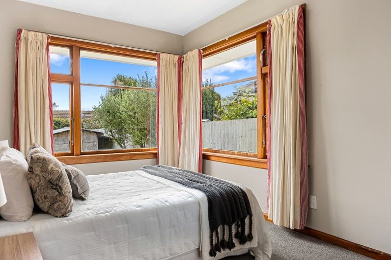 Photo of property in 3 Roslyn Avenue, Mairehau, Christchurch, 8052