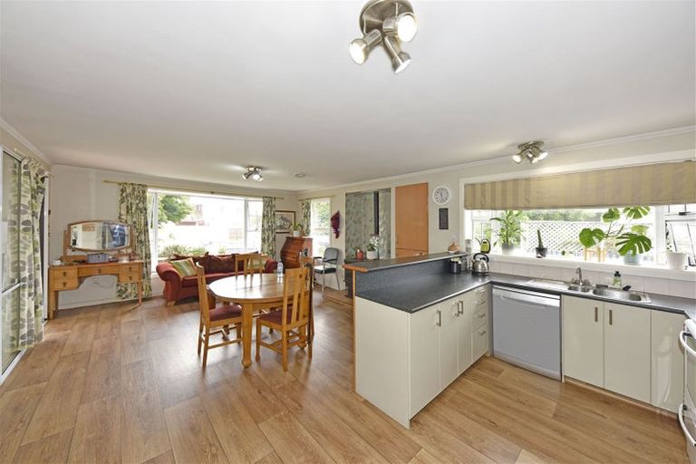 Photo of property in 110 Amyes Road, Hornby, Christchurch, 8042