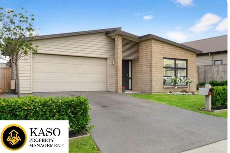 Photo of property in 28 Kuhanui Drive, Karaka, Papakura, 2113