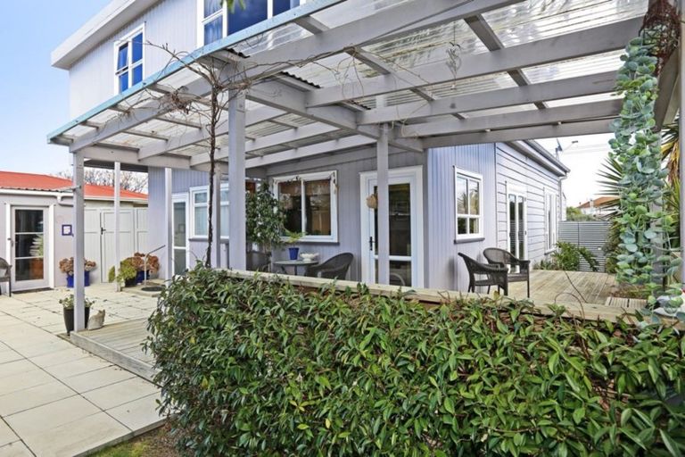 Photo of property in 55 Charles Street, Westshore, Napier, 4110