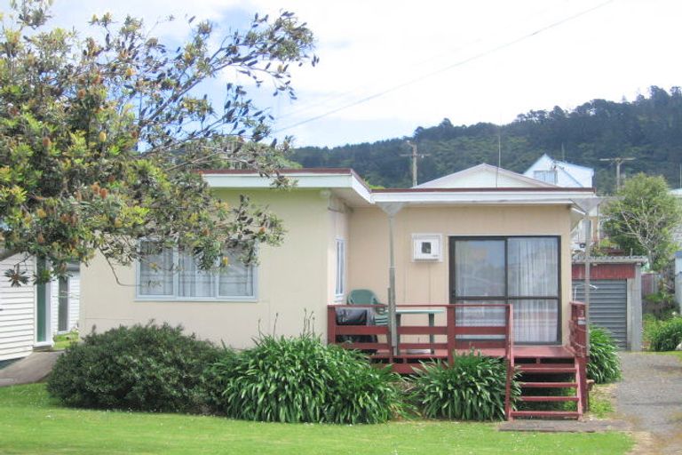 Photo of property in 3 Wallnutt Avenue, Waihi Beach, 3611