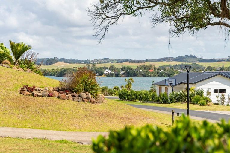 Photo of property in 150 Estuary Drive, Mangawhai Heads, Mangawhai, 0505