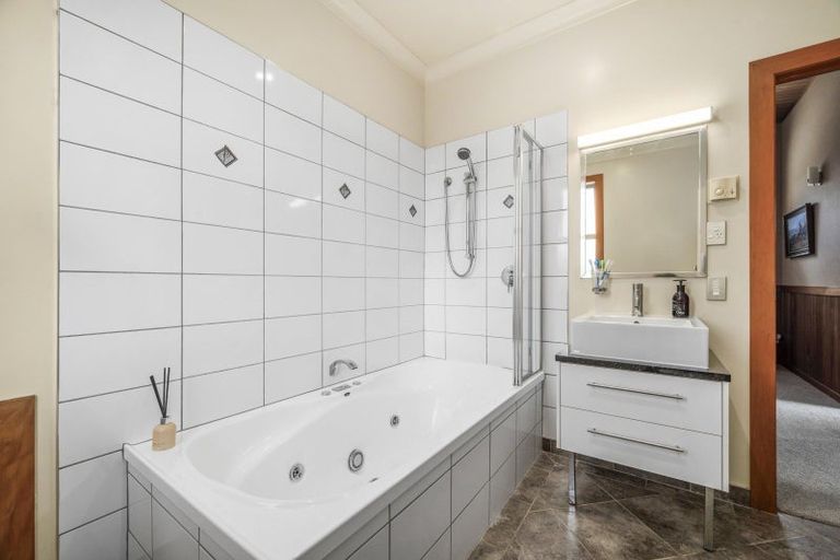 Photo of property in 11 Kurupae Road, Hilltop, Taupo, 3330