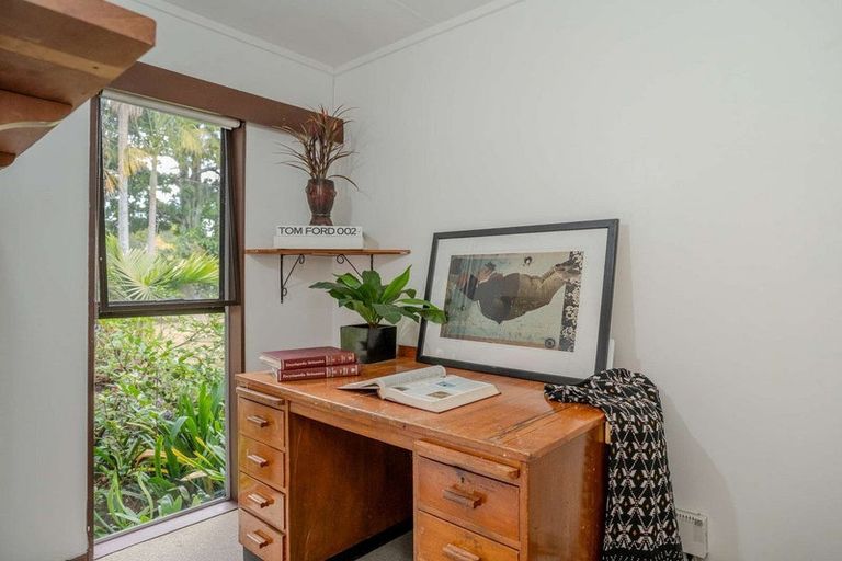 Photo of property in 6 Kendall Road, Kerikeri, 0230