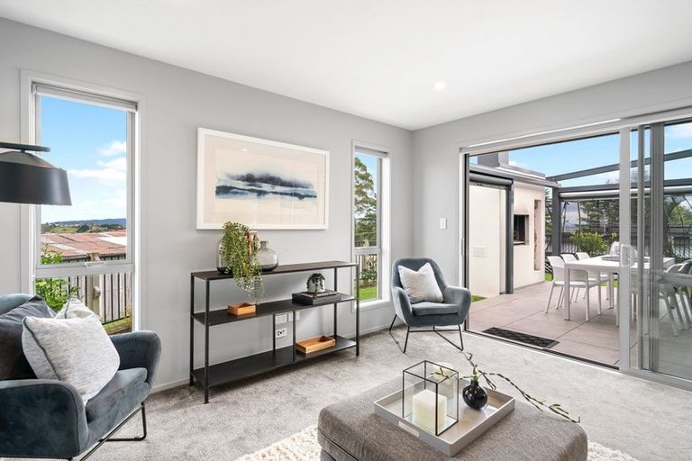 Photo of property in 5 Eagleview Rise, Welcome Bay, Tauranga, 3175