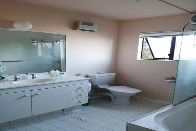 Photo of property in 18c Rangitane Street, Maupuia, Wellington, 6022