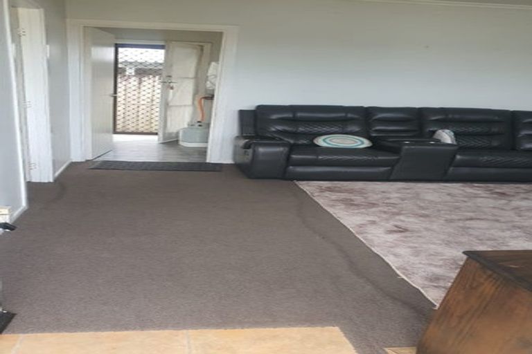 Photo of property in 2 Eden View Road, Sandringham, Auckland, 1025