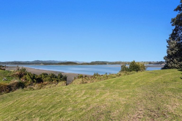 Photo of property in 376 Harbour Road, Ohope, 3121