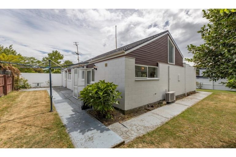 Photo of property in 23 Glenside Avenue, Ilam, Christchurch, 8041
