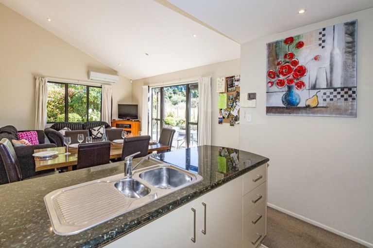 Photo of property in 4/39 Railway Row, Ohakune, 4625