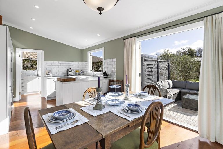 Photo of property in 150 East Street, Greytown, 5712