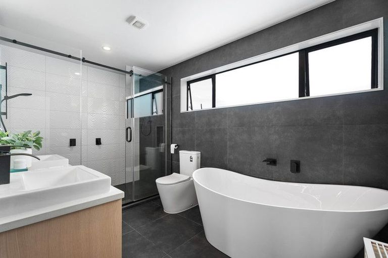 Photo of property in 13 Jack Hawken Lane, Silverdale, 0932