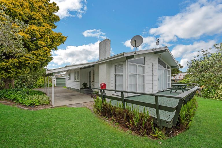 Photo of property in 5 Orpheus Place, Papakura, 2110