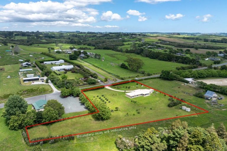 Photo of property in 429 Waitoki Road, Waitoki, Silverdale, 0994