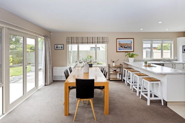Photo of property in 4 Baldoyle Way, Casebrook, Christchurch, 8051