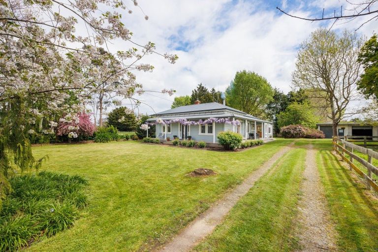 Photo of property in 11 Lawton Road, Feilding, 4775