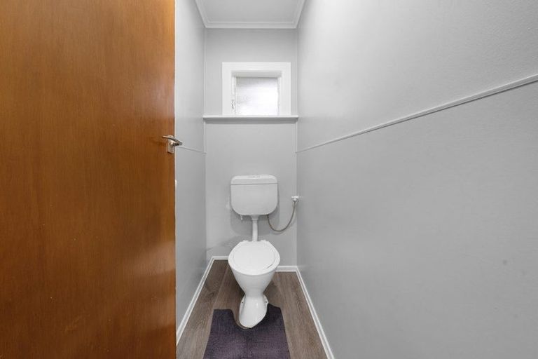 Photo of property in 56 Christmas Road, Manurewa, Auckland, 2102