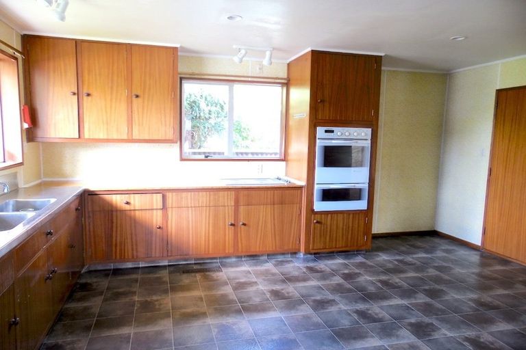 Photo of property in 333 Hendersons Road, Hoon Hay, Christchurch, 8025