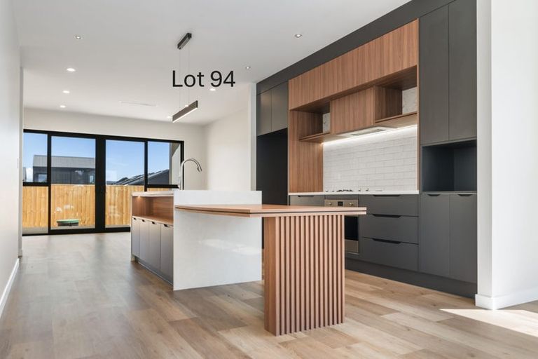 Photo of property in 6 Coopworth Street, Karaka, 2580