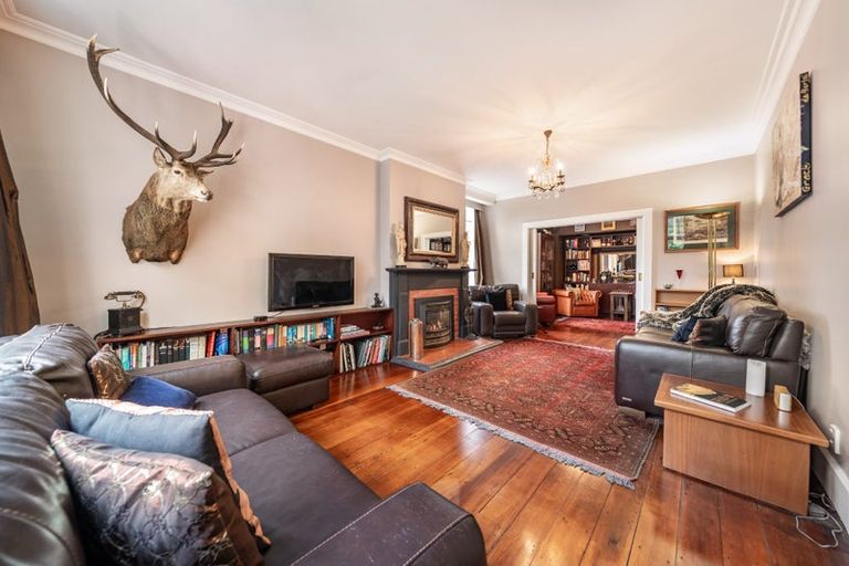 Photo of property in 291 Fergusson Drive, Heretaunga, Upper Hutt, 5018