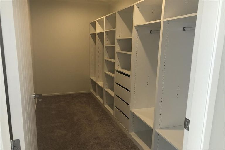 Photo of property in 13 Kilsby Place, Levin, 5510